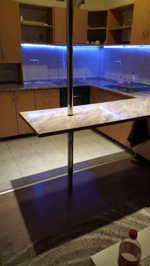 Liget Apartment, Terrace, Free Parking, Ac Apartment